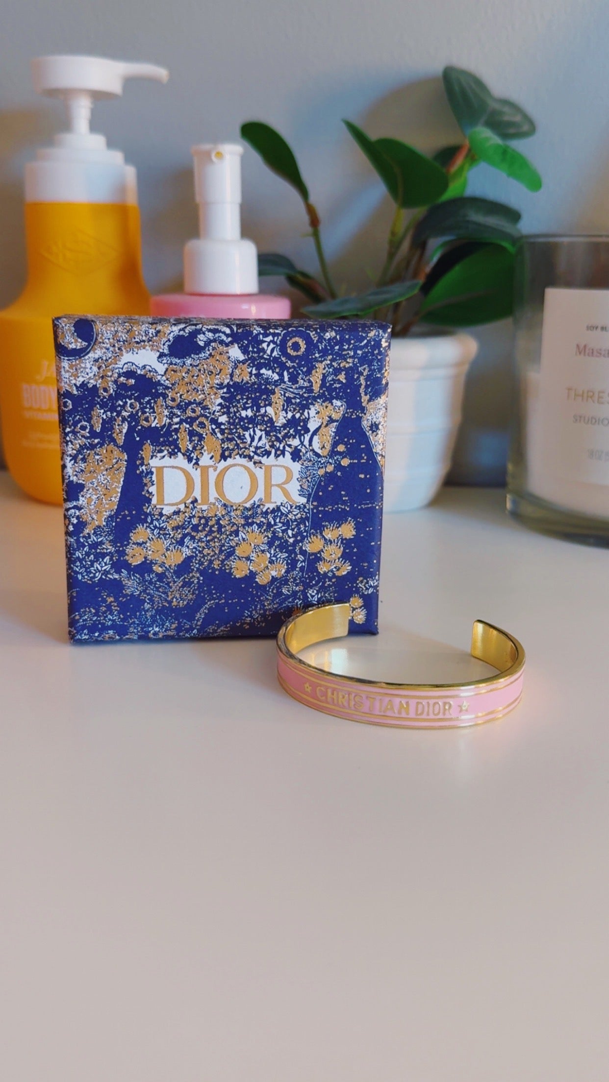 Remi Pink Bangle